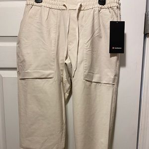 Lululemon Large Bowline Pant 30" 
Utilitech